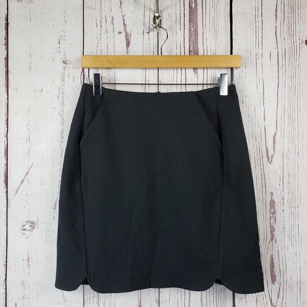 Lauren Conrad Mini Skirt Womens Size 6 Textured Short Stretch Black
